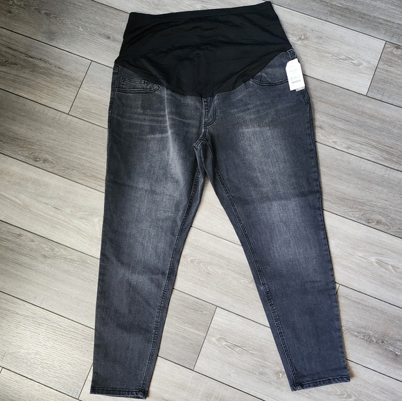 Maternity jeans - Picture 1 of 16